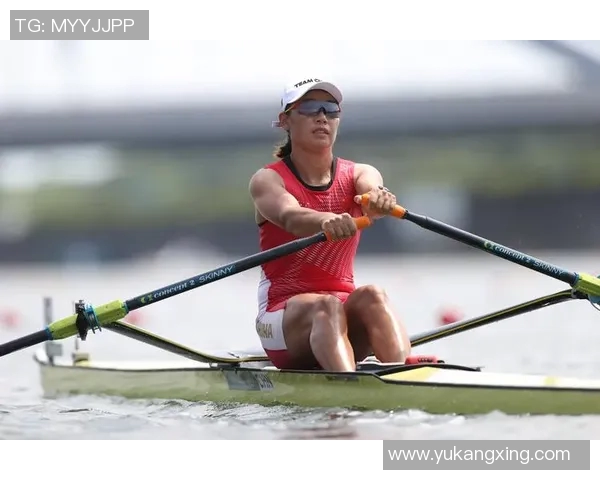 世界赛艇项目中同步配合技术指标及心理协调训练